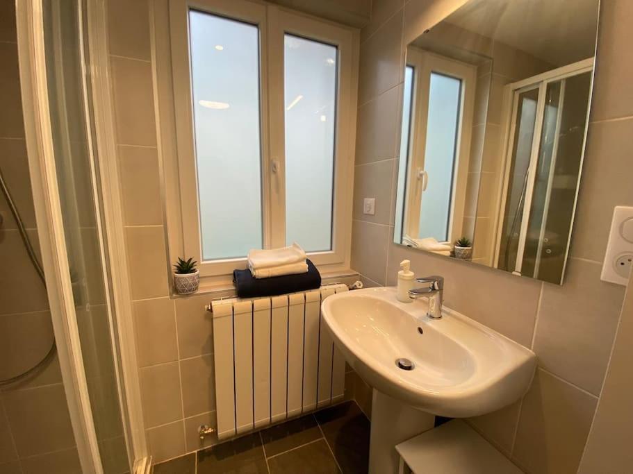 Maison De Charme - 4 Chambres - Courette & Parking Gratuit Amiens Luaran gambar